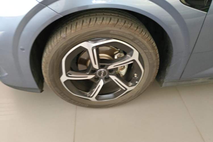 Used BYD Seal 06GT 2025 Intelligent Driving Version 505 Wave Edition Left Front Wheel Hub