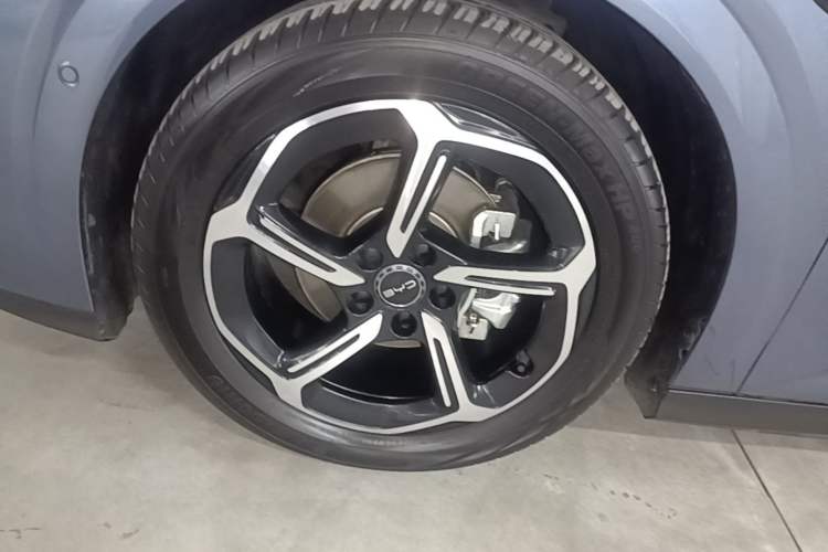 Used BYD Seal 06GT 2025 605 Heatwave Edition Left Front Wheel Hub