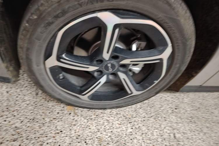 Used BYD Seal 06GT 2025 Intelligent Driving Version 605 Heatwave Edition Left Front Wheel Hub
