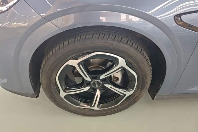 Used BYD Seal 06GT 2025 505 Wave Edition Left Front Wheel Hub