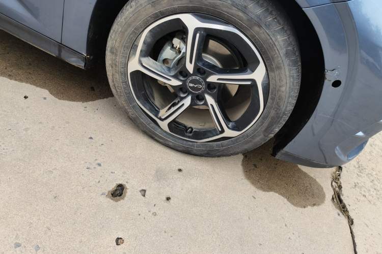 Used BYD Seal 06GT 2025 505 Wave Plus Edition Right Front Wheel Hub