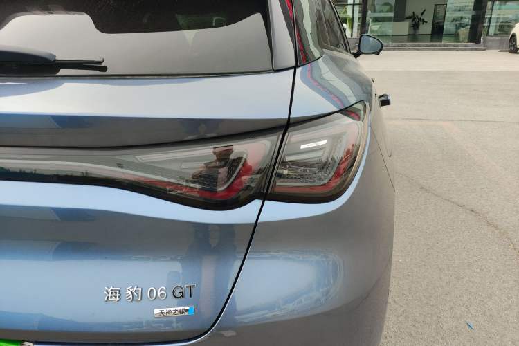 Used BYD Seal 06GT 2025 Intelligent Driving Version 605 Heatwave Edition Right Rear Taillight