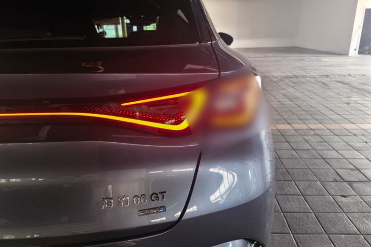 Used BYD Seal 06GT 2025 Intelligent Driving Version 505 Wave Edition Right Rear Taillight