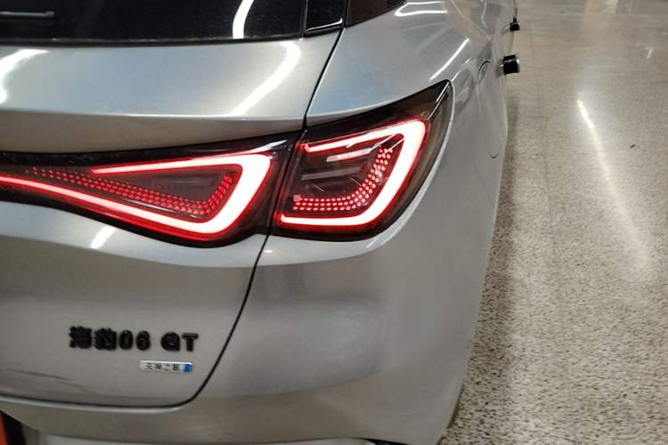 Used BYD Seal 06GT 2025 Intelligent Driving Version 605 Heatwave Edition Right Rear Taillight