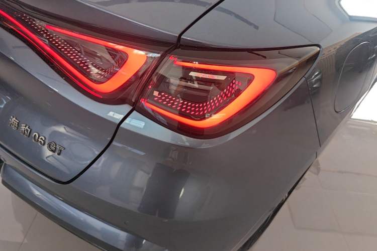 Used BYD Seal 06GT 2025 605 Heatwave Edition Right Rear Taillight