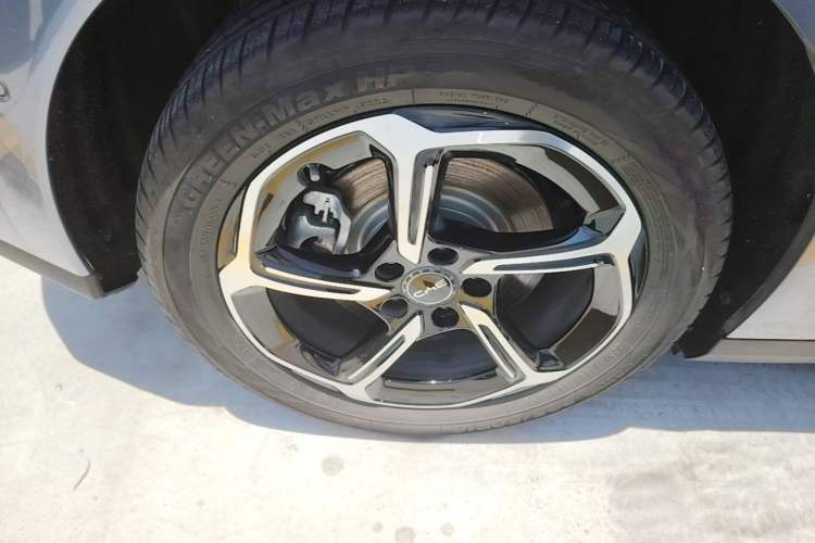 Used BYD Seal 06GT 2025 Intelligent Driving Version 605 Heatwave Edition Right Rear Wheel Hub
