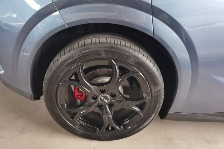 Used BYD Seal 06GT 2025 Intelligent Driving Version 550 All-Wheel Drive Heatwave Edition Right Rear Wheel Hub