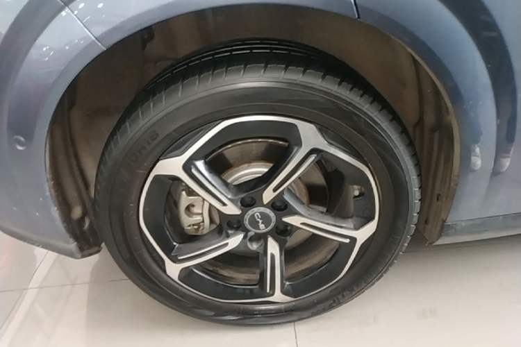 Used BYD Seal 06GT 2025 Intelligent Driving Version 605 Heatwave Edition Right Rear Wheel Hub