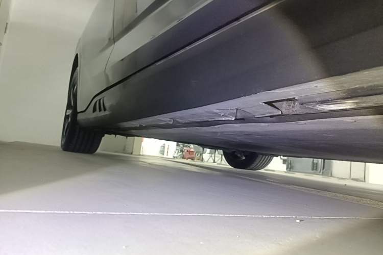Used BYD Seal 06GT 2025 605 Heatwave Edition Right Side Sill