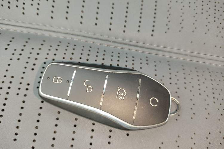 Used BYD Seal 06GT 2025 Intelligent Driving Version 605 Heatwave Edition Vehicle Key