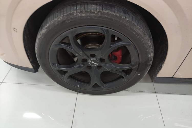 Used BYD Seal 06GT 2025 Intelligent Driving Version 550 All-Wheel Drive Heatwave Edition Exterior 4