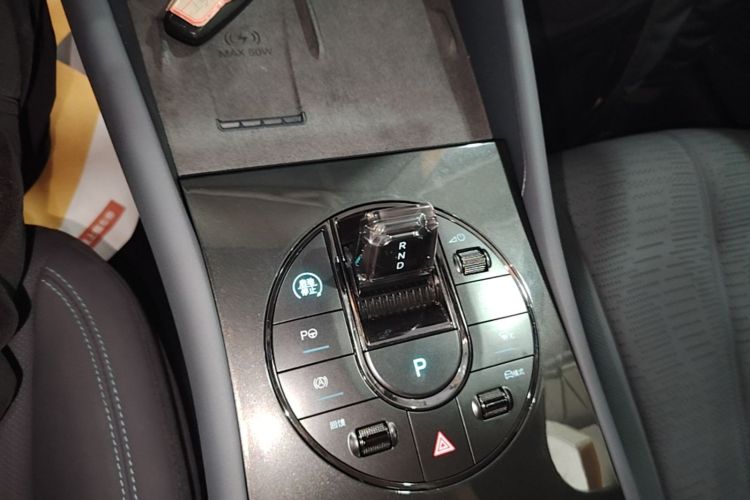 Used BYD Seal 06GT 2025 Intelligent Driving Version 605 Heatwave Edition Gear Lever