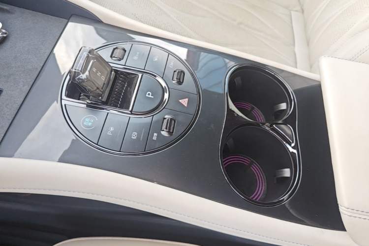 Used BYD Seal 06GT 2025 Intelligent Driving Version 605 Heatwave Edition Gear Lever