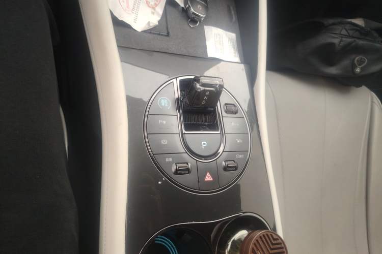 Used BYD Seal 06GT 2025 505 Wave Plus Edition Gear Lever