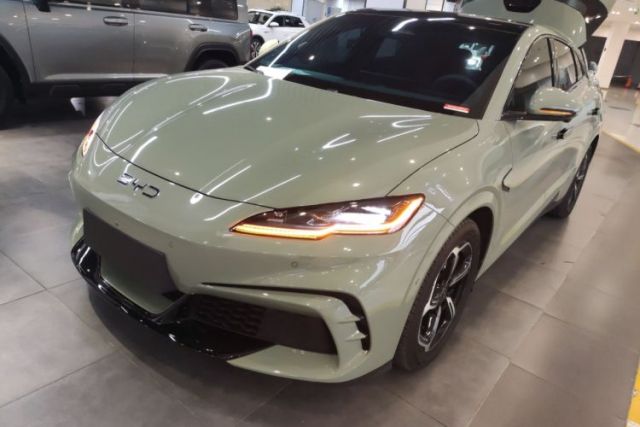 Ojetý BYD Seal 06GT 2025 505 Wave Plus Edition