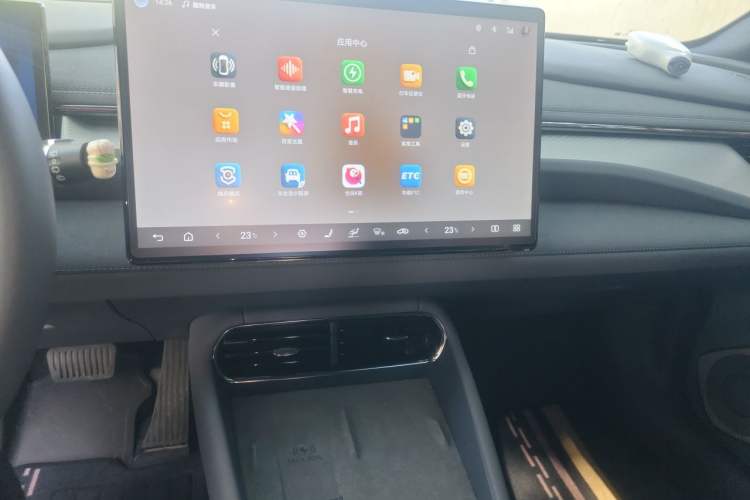 Used BYD Seal 06GT 2025 Intelligent Driving Version 505 Wave Plus Edition Audio And AC Panel