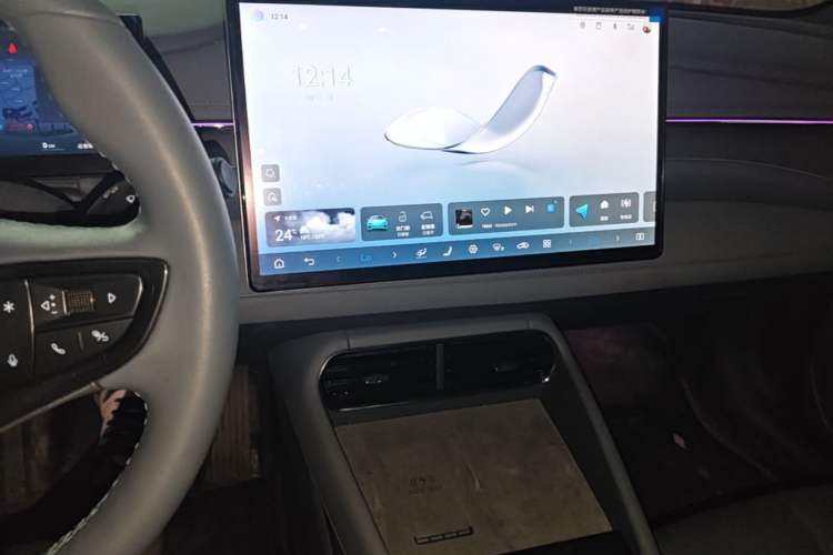 Used BYD Seal 06GT 2025 Intelligent Driving Version 605 Heatwave Edition Audio And AC Panel