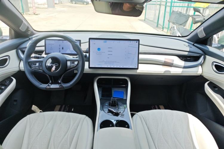 Used BYD Seal 06GT 2025 Intelligent Driving Version 605 Heatwave Edition Center Console