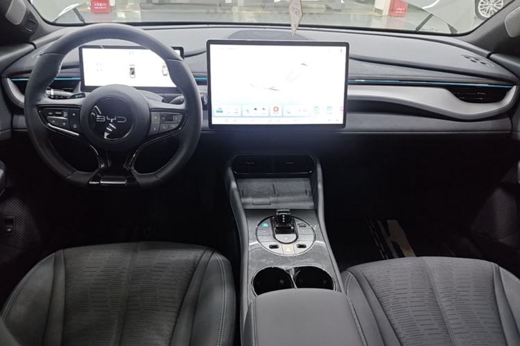 Used BYD Seal 06GT 2025 Intelligent Driving Version 605 Heatwave Edition Center Console