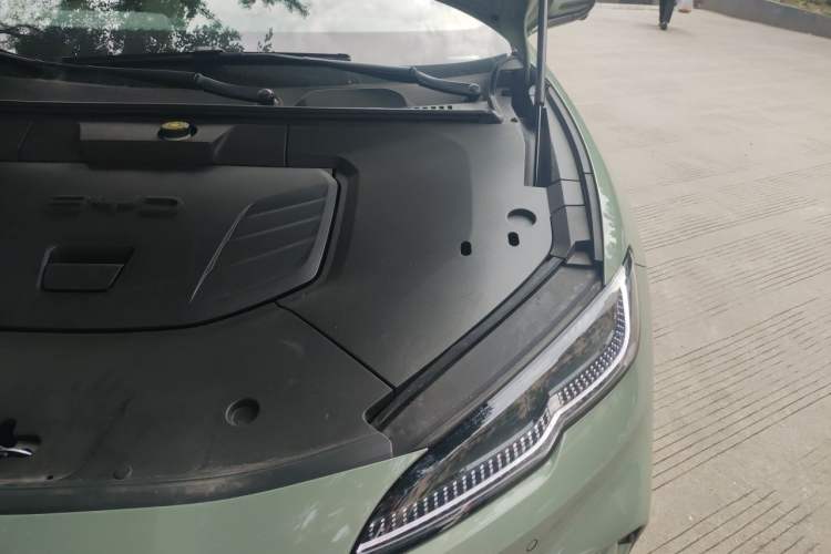 Used BYD Seal 06GT 2025 505 Wave Plus Edition Engine Bay Left