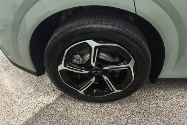 Used BYD Seal 06GT 2025 505 Wave Plus Edition Exterior 3