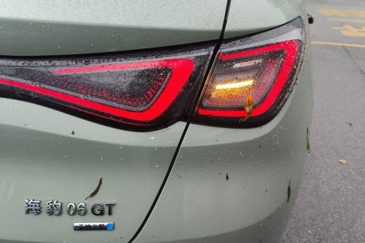Used BYD Seal 06GT 2025 Intelligent Driving Version 605 Heatwave Edition Exterior 3