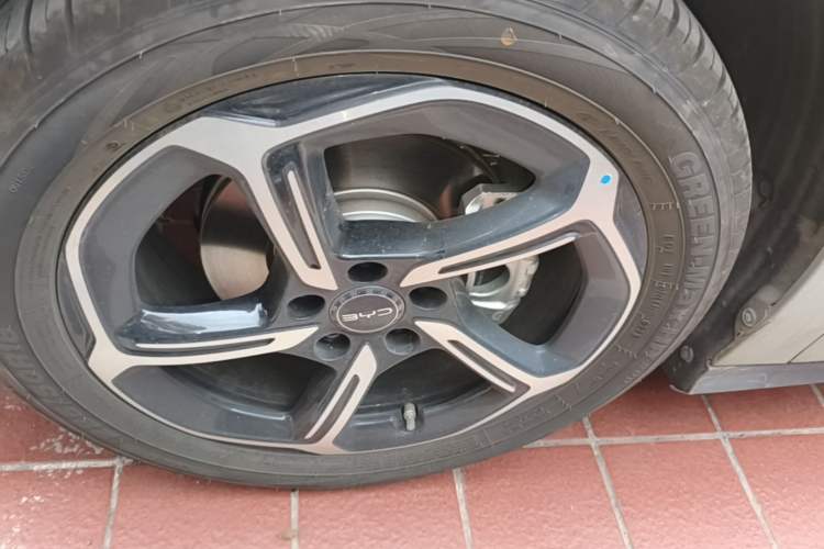 Used BYD Seal 06GT 2025 Intelligent Driving Version 605 Heatwave Edition Exterior 4