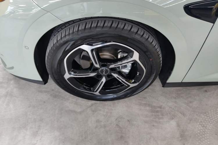 Used BYD Seal 06GT 2025 Intelligent Driving Version 605 Heatwave Edition Exterior 4