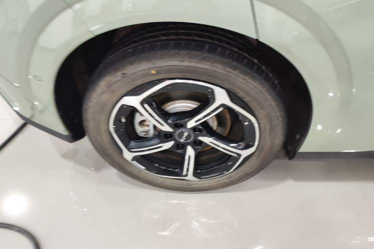 Used BYD Seal 06GT 2025 Intelligent Driving Version 605 Heatwave Edition Exterior 5
