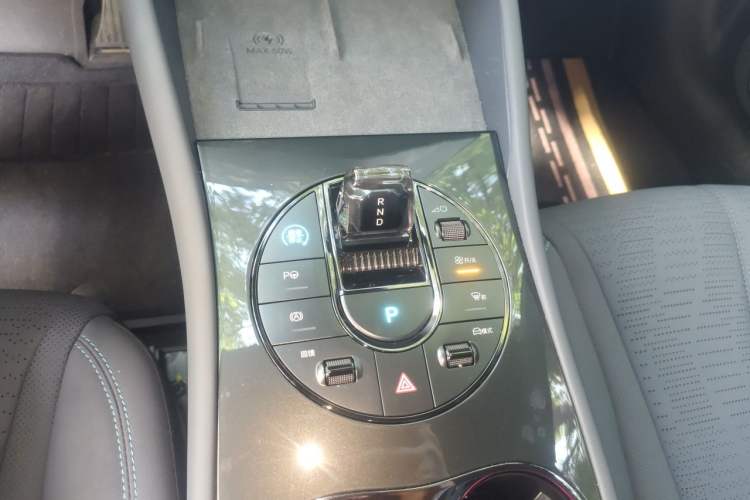 Used BYD Seal 06GT 2025 Intelligent Driving Version 505 Wave Plus Edition Gear Lever
