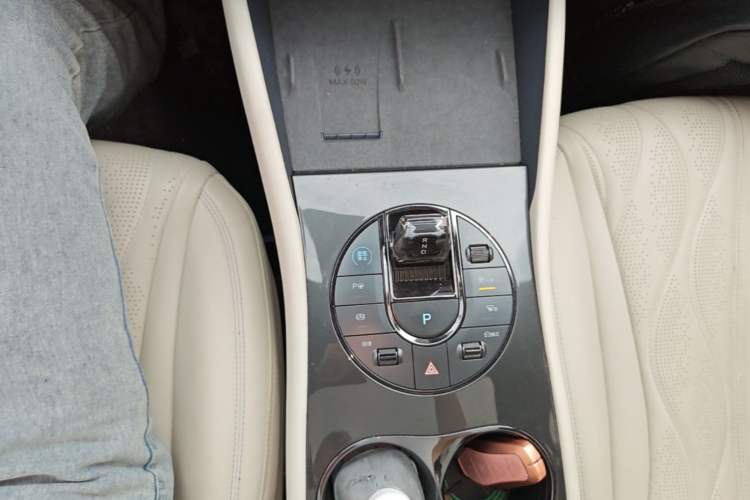 Used BYD Seal 06GT 2025 Intelligent Driving Version 505 Wave Plus Edition Gear Lever