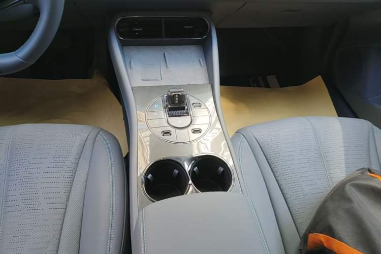 Used BYD Seal 06GT 2025 Intelligent Driving Version 605 Heatwave Edition Gear Lever