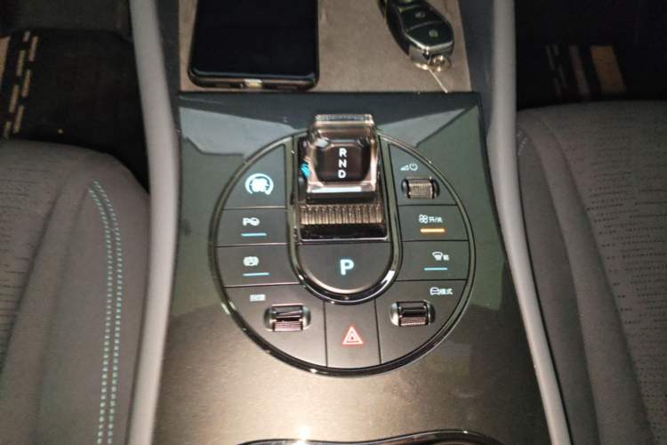 Used BYD Seal 06GT 2025 605 Heatwave Edition Gear Lever