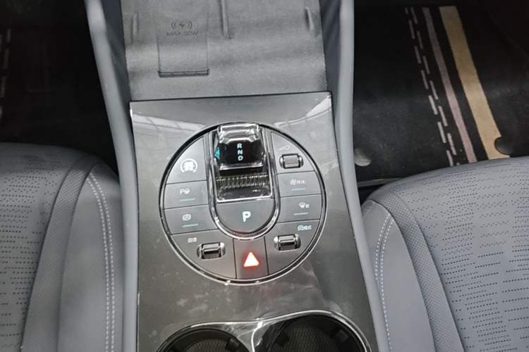 Used BYD Seal 06GT 2025 Intelligent Driving Version 605 Heatwave Edition Gear Lever