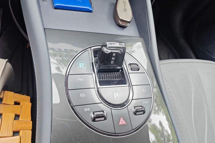 Used BYD Seal 06GT 2025 Intelligent Driving Version 505 Wave Edition Gear Lever