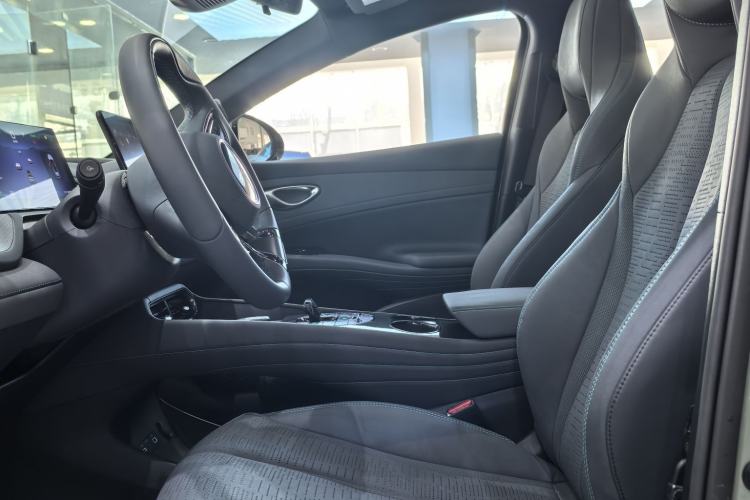 Used BYD Seal 06GT 2025 505 Wave Plus Edition Interior 1