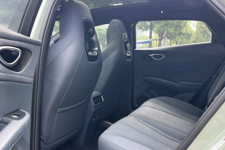 Used BYD Seal 06GT 2025 505 Wave Plus Edition Interior 4