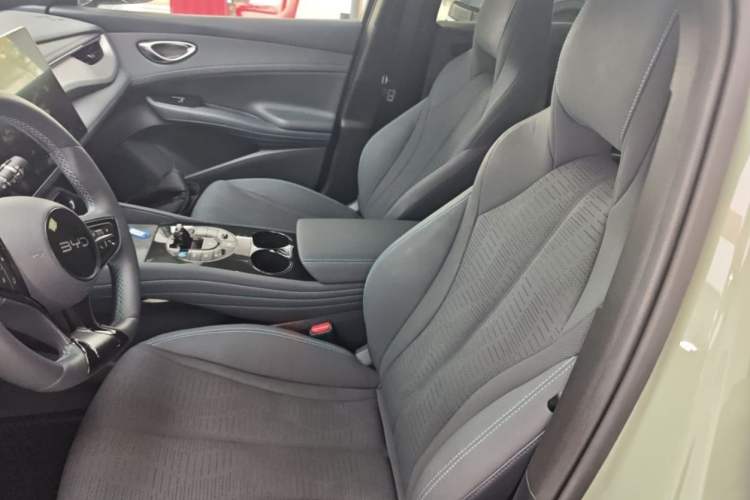Used BYD Seal 06GT 2025 Intelligent Driving Version 605 Heatwave Edition Interior 5
