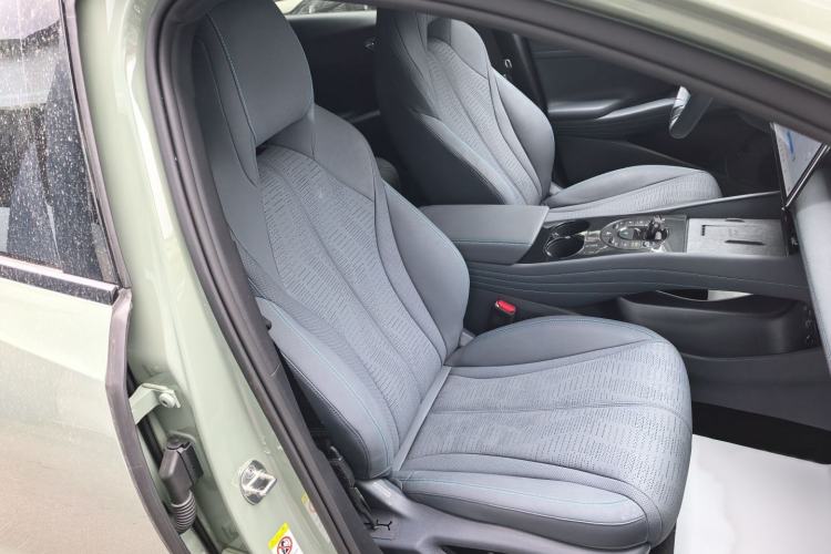 Used BYD Seal 06GT 2025 Intelligent Driving Version 605 Heatwave Edition Interior 9
