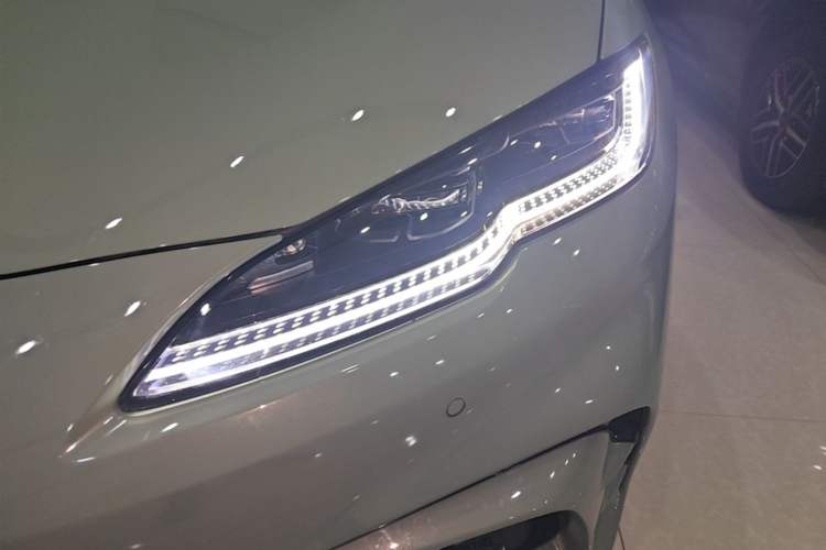 Used BYD Seal 06GT 2025 605 Heatwave Edition Left Front Headlight