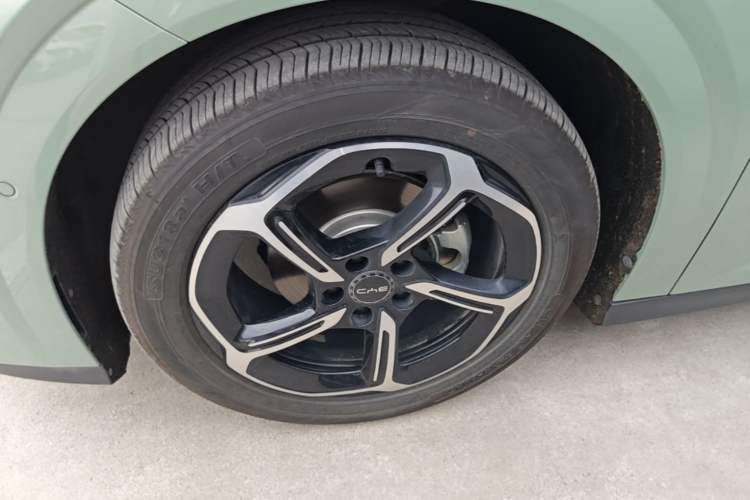 Used BYD Seal 06GT 2025 Intelligent Driving Version 505 Wave Plus Edition Left Front Wheel Hub