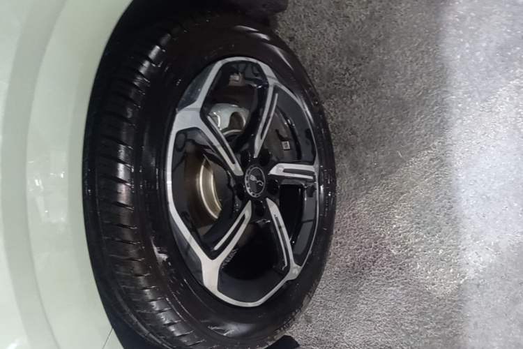 Used BYD Seal 06GT 2025 505 Wave Edition Left Front Wheel Hub