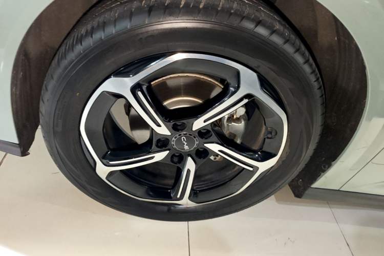 Used BYD Seal 06GT 2025 505 Wave Edition Left Front Wheel Hub