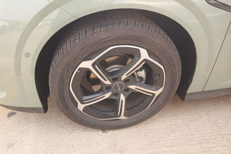 Used BYD Seal 06GT 2025 505 Wave Plus Edition Left Front Wheel Hub