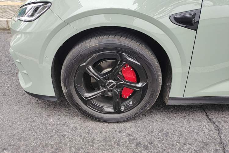 Used BYD Seal 06GT 2025 Intelligent Driving Version 505 Wave Plus Edition Left Front Wheel Hub