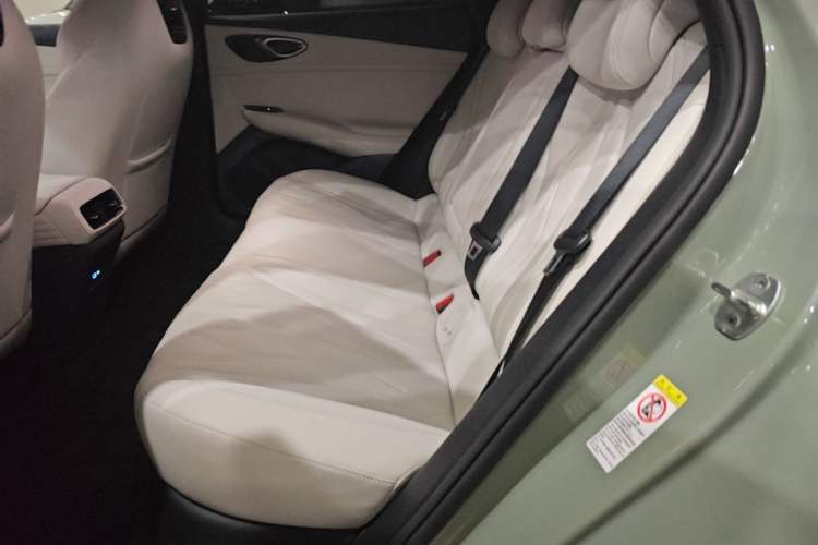 Used BYD Seal 06GT 2025 605 Heatwave Edition Left Rear Seat