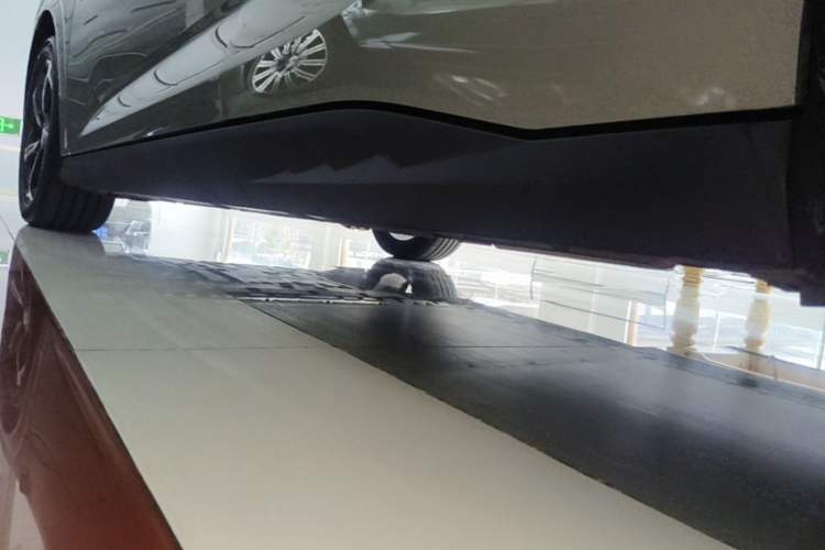 Used BYD Seal 06GT 2025 Intelligent Driving Version 605 Heatwave Edition Left Side Sill