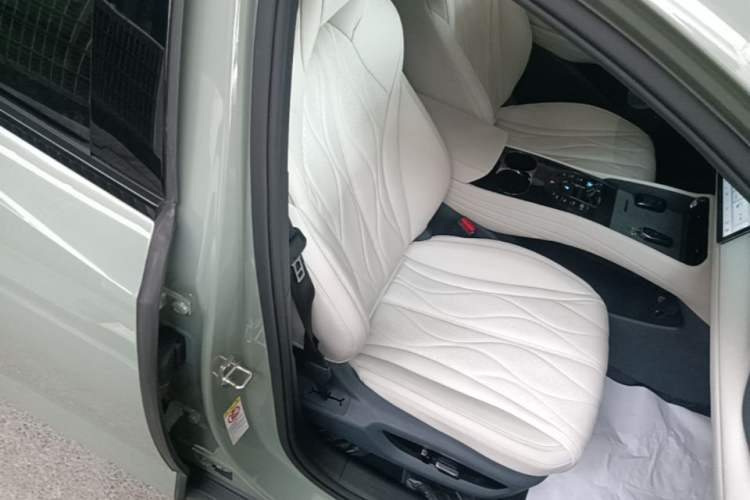 Used BYD Seal 06GT 2025 Intelligent Driving Version 505 Wave Plus Edition Right Front Seat