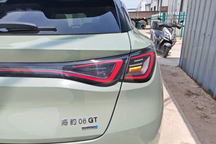 Used BYD Seal 06GT 2025 Intelligent Driving Version 605 Heatwave Edition Right Rear Taillight