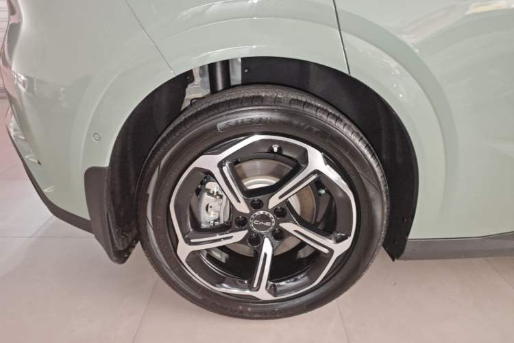 Used BYD Seal 06GT 2025 Intelligent Driving Version 505 Wave Edition Right Rear Wheel Hub